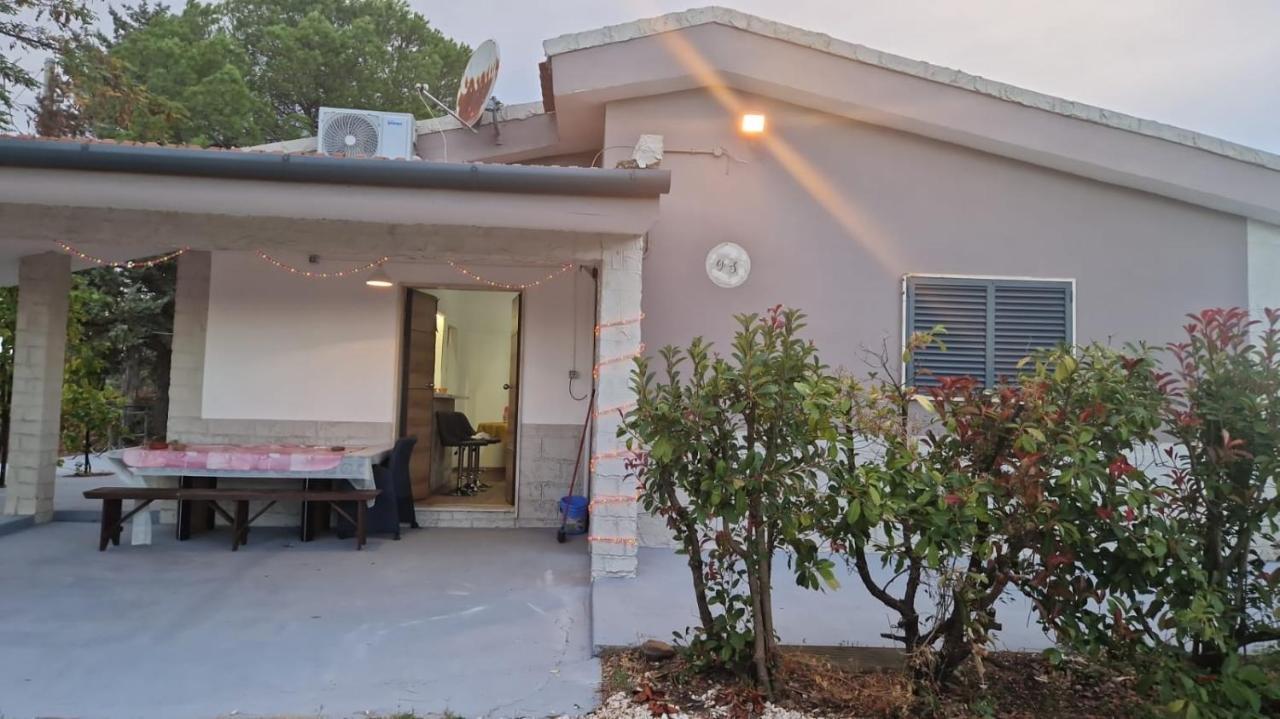 Gio' House Vila Ferrandina Exterior foto